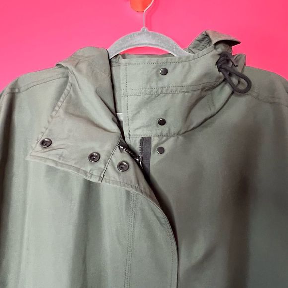 Everlane Women's Dark Green Coat - Picture 3 of 5